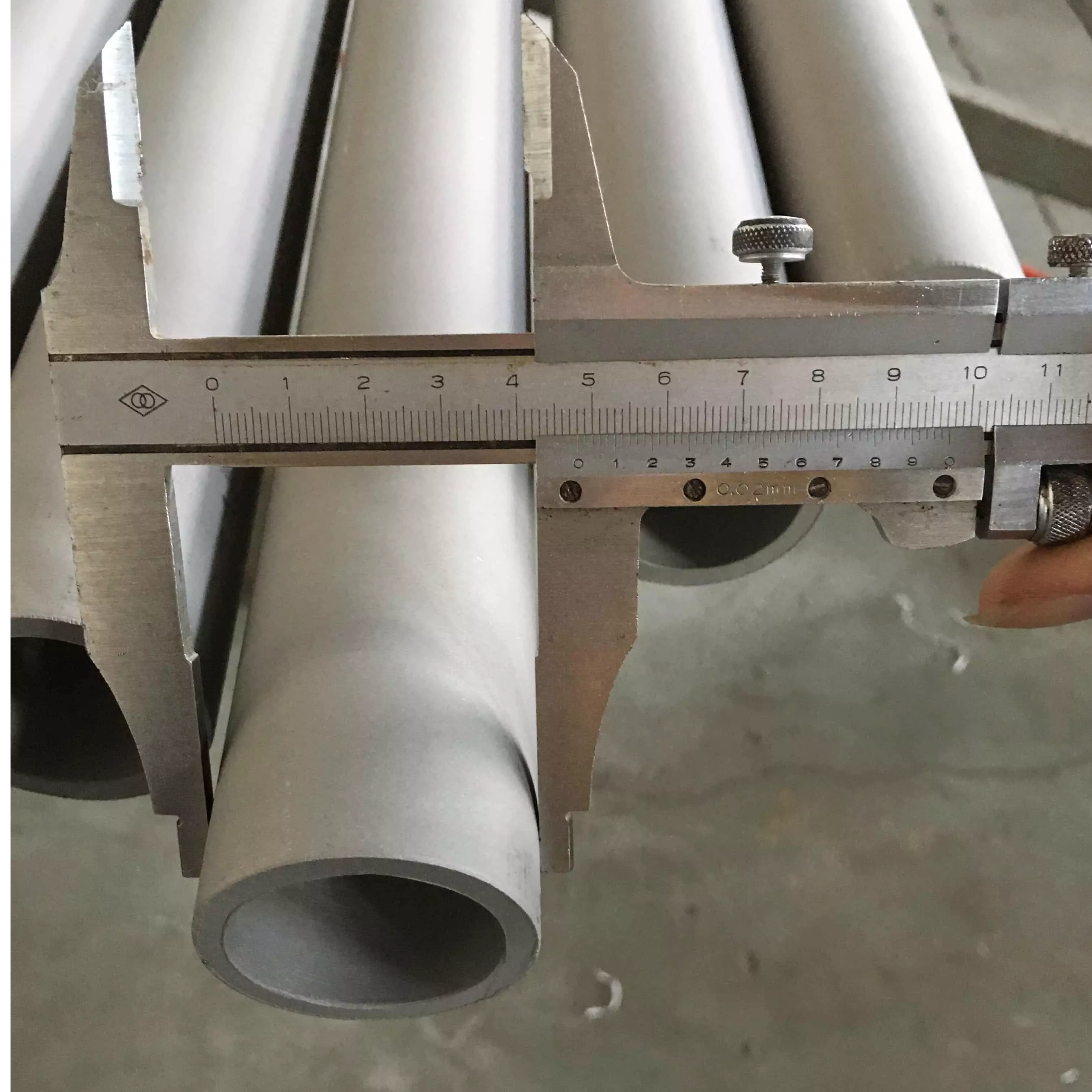 SMLS UNS S30815 холодная готовая труба из нержавеющей стали 